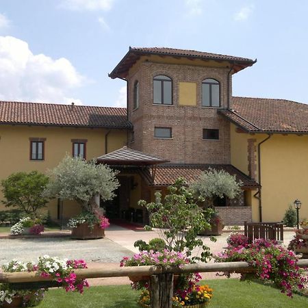 Hotel Tenuta Canta Volvera エクステリア 写真
