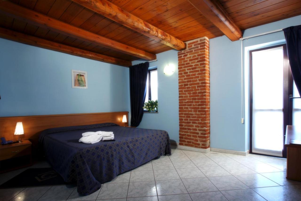 Hotel Tenuta Canta Volvera エクステリア 写真