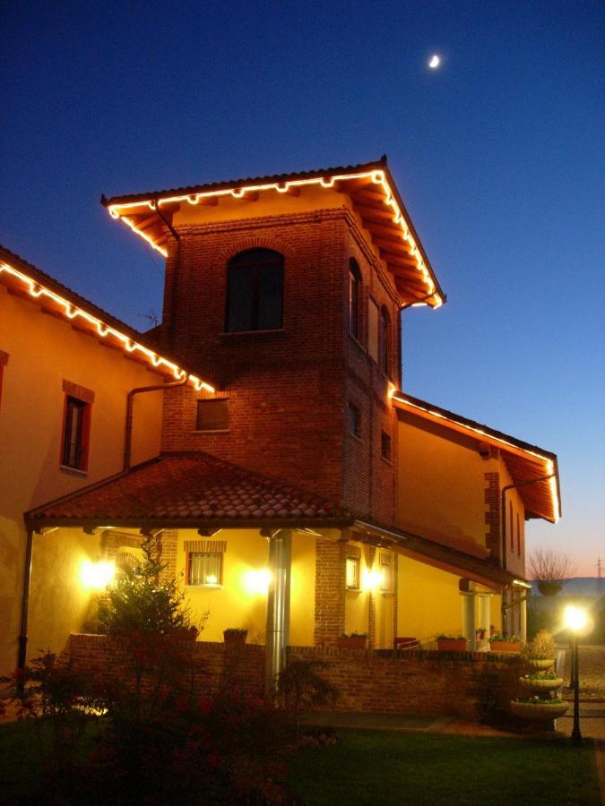 Hotel Tenuta Canta Volvera エクステリア 写真